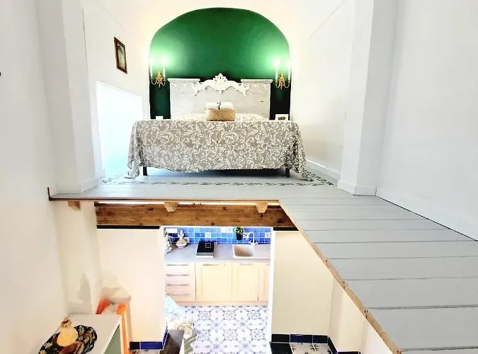 La Dependance 698 Appartement *