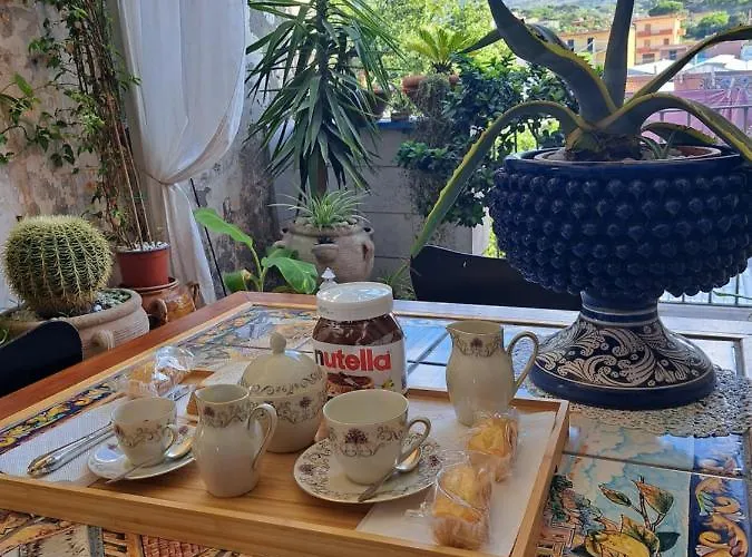 La Dependance 698 * Torre del Greco